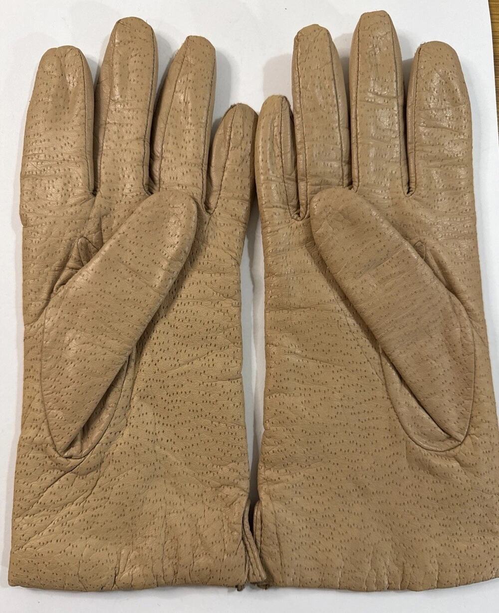 Vintage 70s Women M Tan Leather Driving Gloves Pierced Distressed Pin Dot Dress